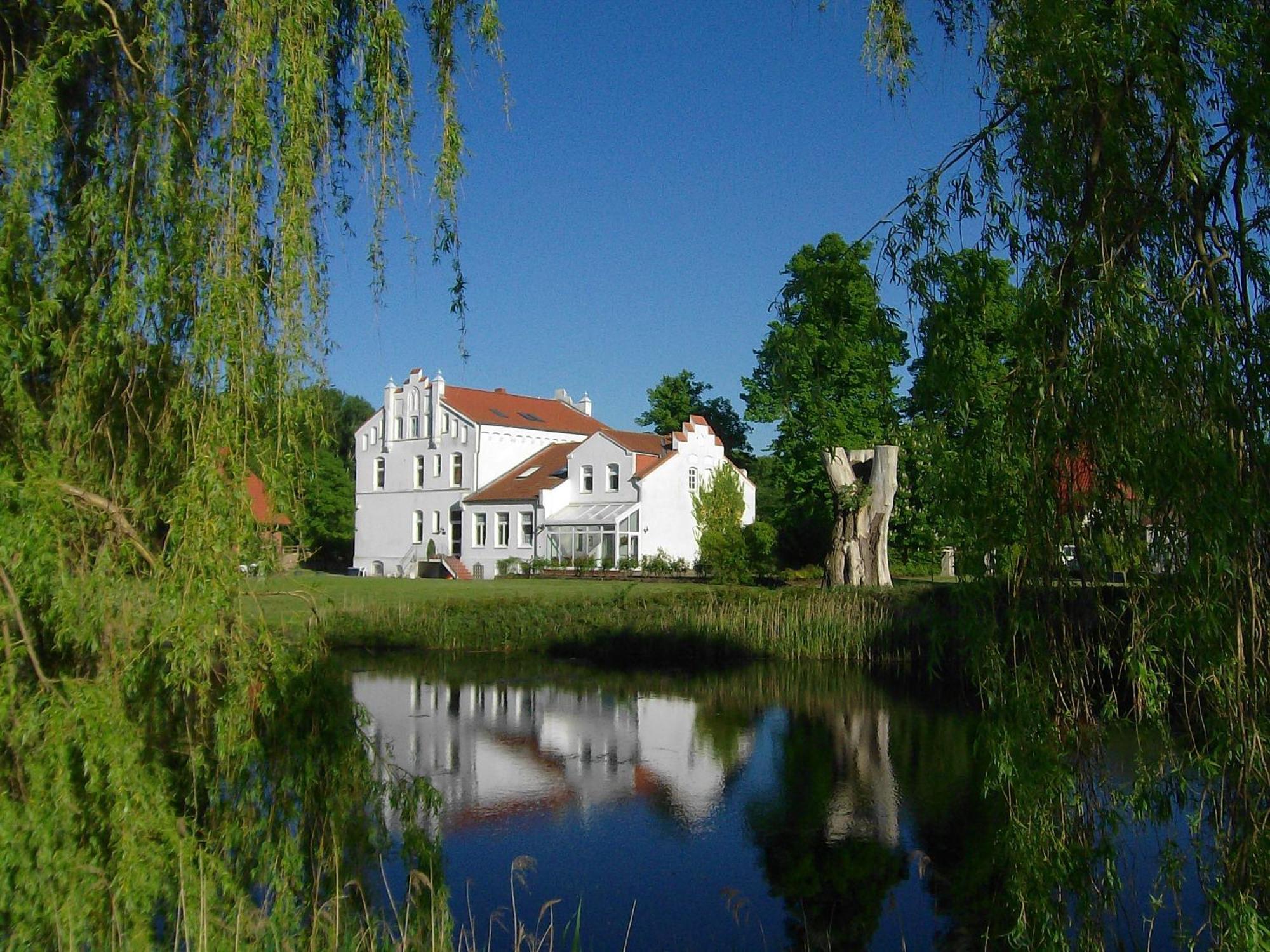 Ferienanlage Gutshaus Gramkow Extérieur photo