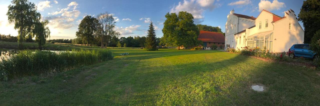 Ferienanlage Gutshaus Gramkow Extérieur photo